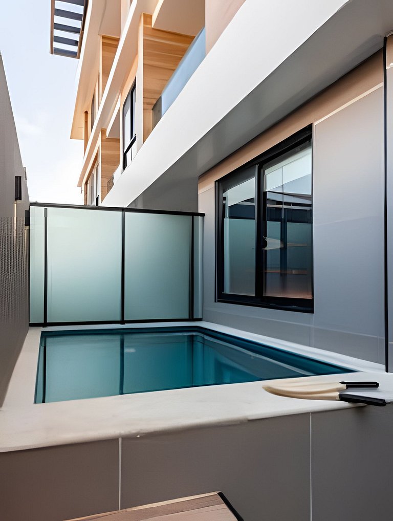 Frente al mar con piscina climatizada privada