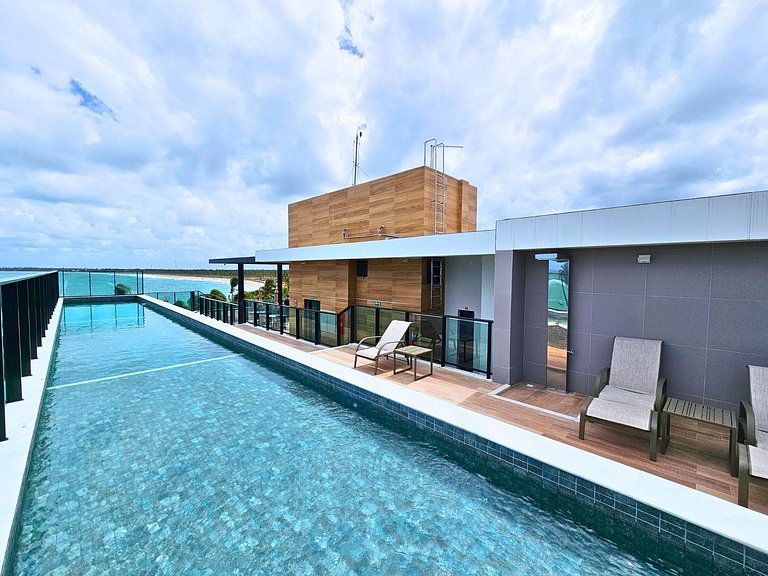 Beachfront flat at Porto de Galinhas beach, close to the nat