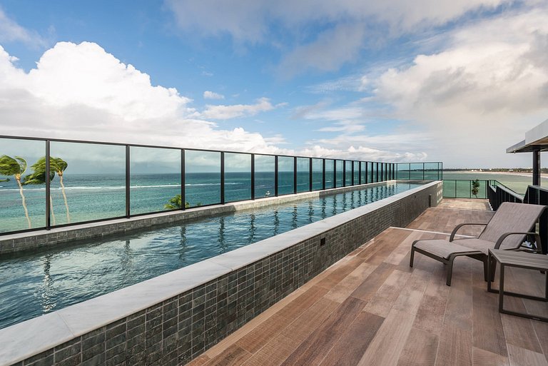 Flat com piscina Privativa