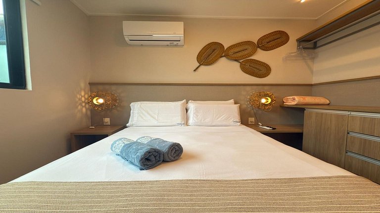 Flat with private pool