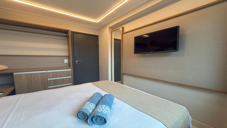 Flat com piscina Privativa