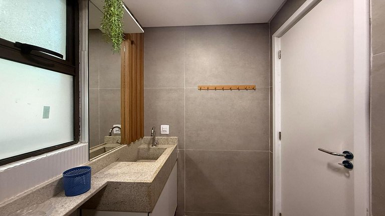 Flat Moderno com Piscina Privativa e Localização Privilegiad