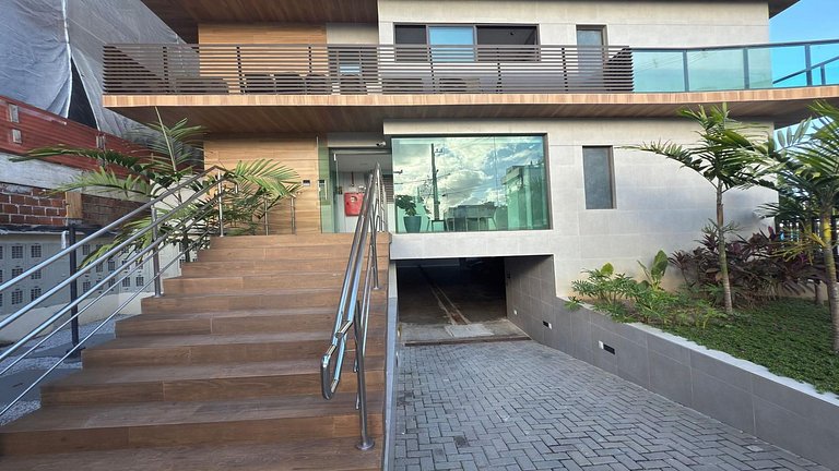 Flat Moderno com Piscina Privativa e Localização Privilegiad