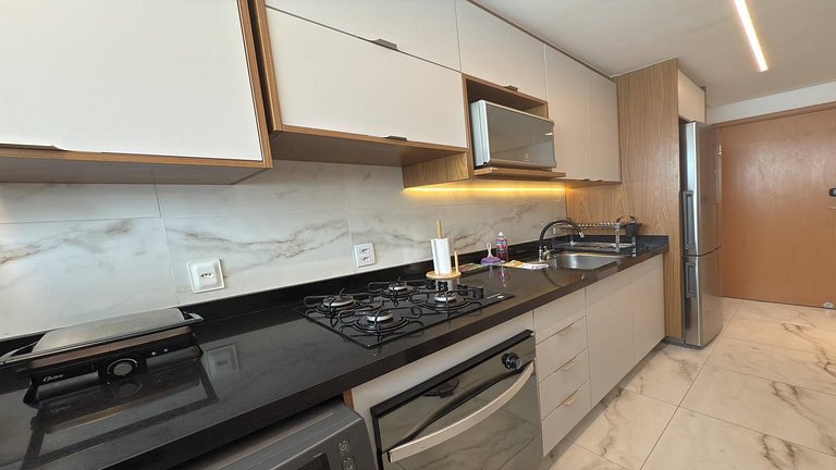 2 bedroom flat close to the Natural Pools
