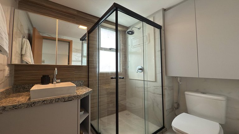 Flat de 2 quartos próximo as Piscinas Naturais