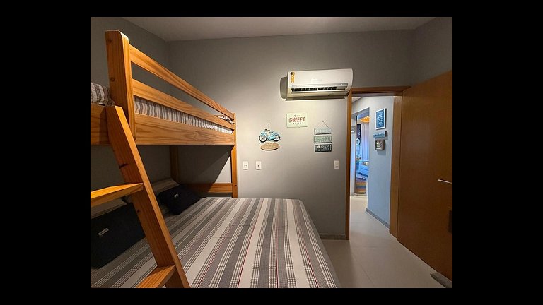 Two-Bedroom Apartment in Muro Alto