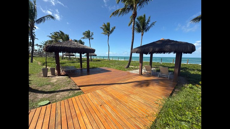 Apt. de Dois Quartos pé na areia em Muro Alto