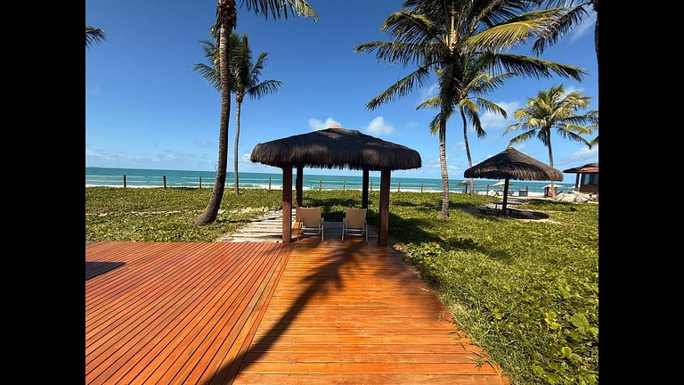 Apt. de Dois Quartos pé na areia em Muro Alto