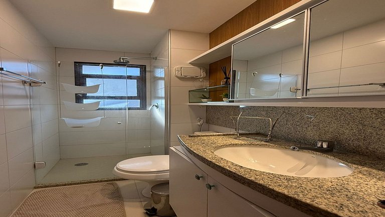 Two-Bedroom Apartment in Muro Alto