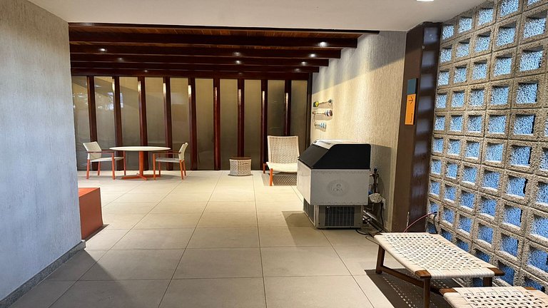 Two-Bedroom Apartment in Muro Alto