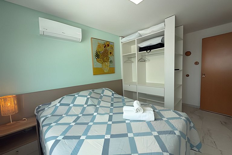 50 m das piscinas naturais e centrinho p 6 pessoas