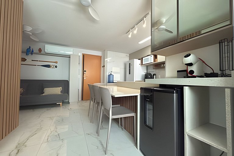 50 m das piscinas naturais e centrinho p 6 pessoas