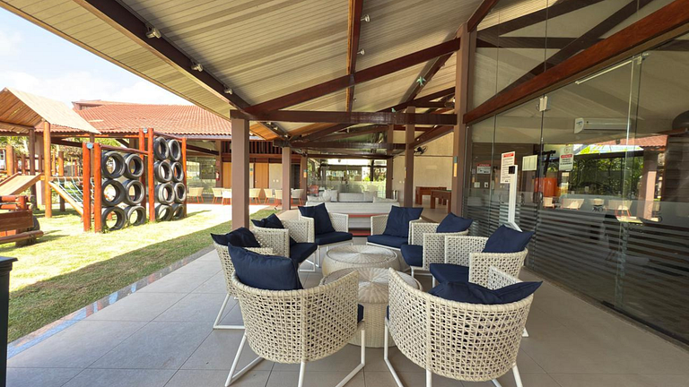 Apartamento de Dos Habitaciones Frente a la Playa en Muro Al