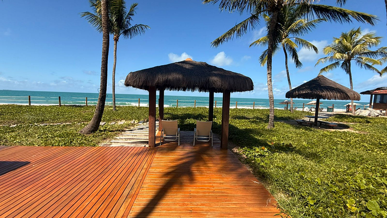 Apt. de Dois Quartos pé na areia em Muro Alto