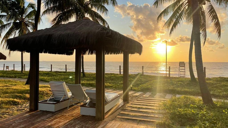 Apt. de Dois Quartos pé na areia em Muro Alto