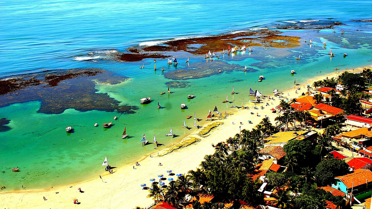 Apt. de Dois Quartos pé na areia em Muro Alto