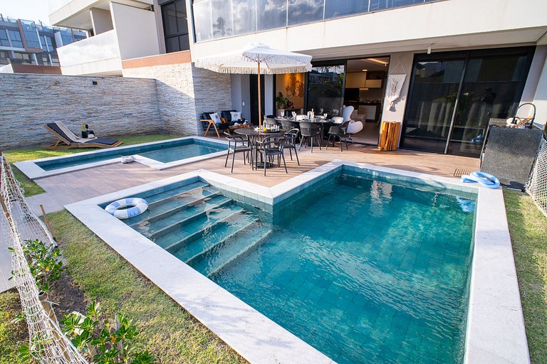 Luxury Cais Residence in Muro Alto for 10 people