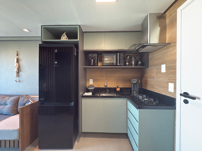 Cozy Ocean-View Flat | Sunny Beach 105