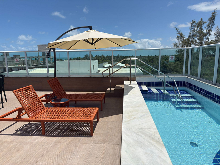 2 bedroom flat close to the Natural Pools