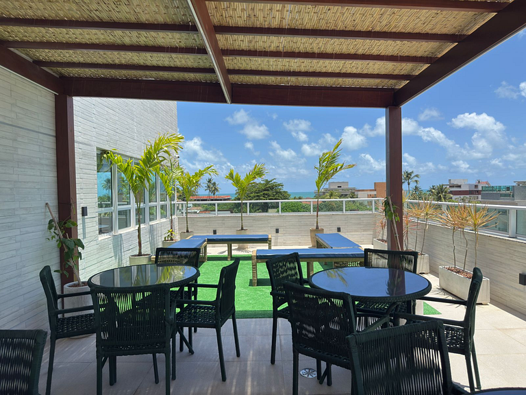 2 bedroom flat close to the Natural Pools