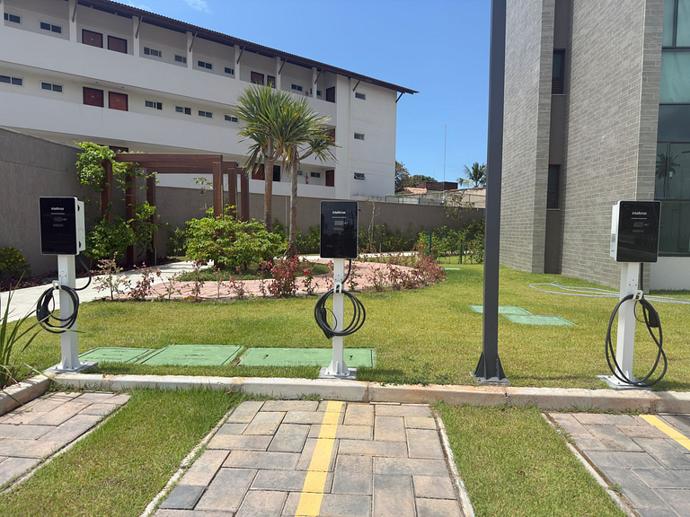 Flat con Piscina a 6 min de la Playa de Cupe