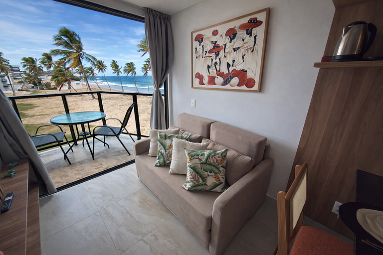 Flat pé na areia Vila Porto 301