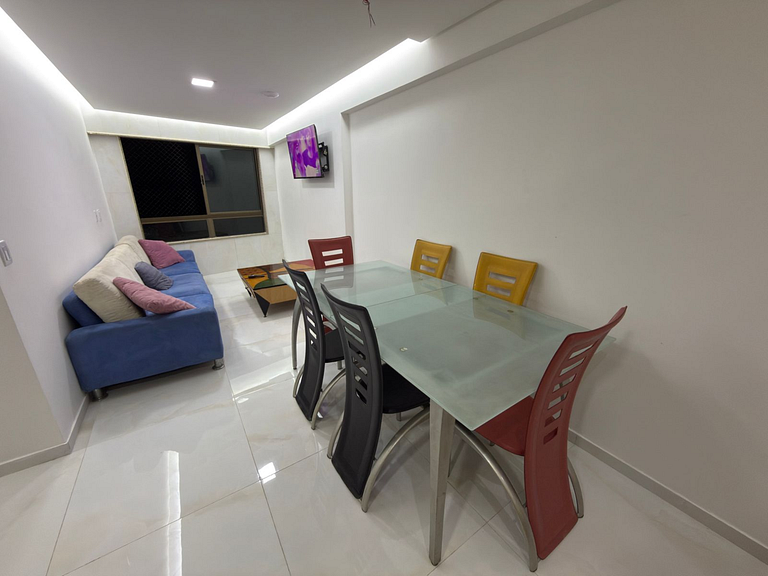 Ocean view of Boa Viagem beach for 4 people.