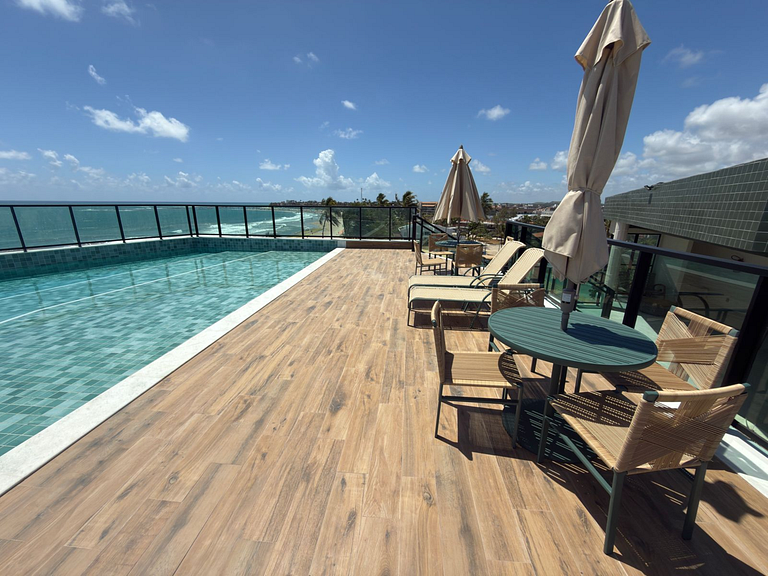 Piscina Privativa com Vista Mar