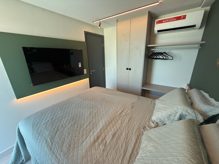 Piscina Privativa com Vista Mar