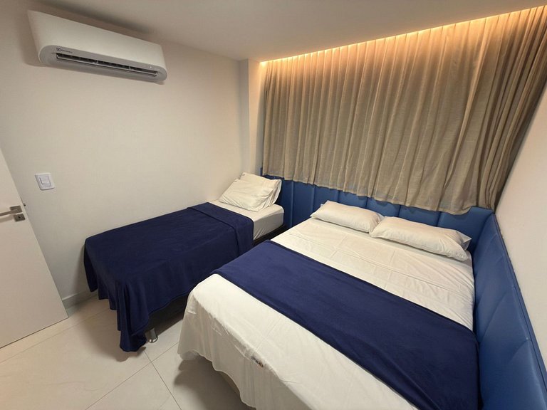 Apartamento con Vista al Mar y Dos Habitaciones