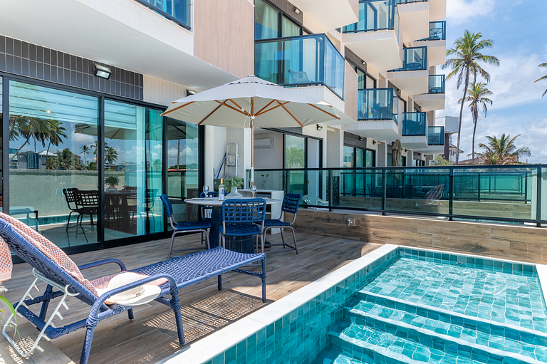 Flat Pé na Areia com Piscina Exclusiva