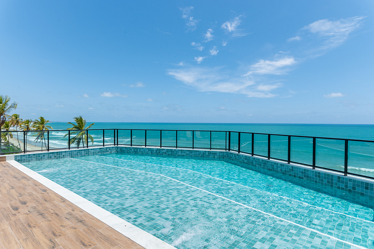 Flat Pé na Areia com Piscina Exclusiva