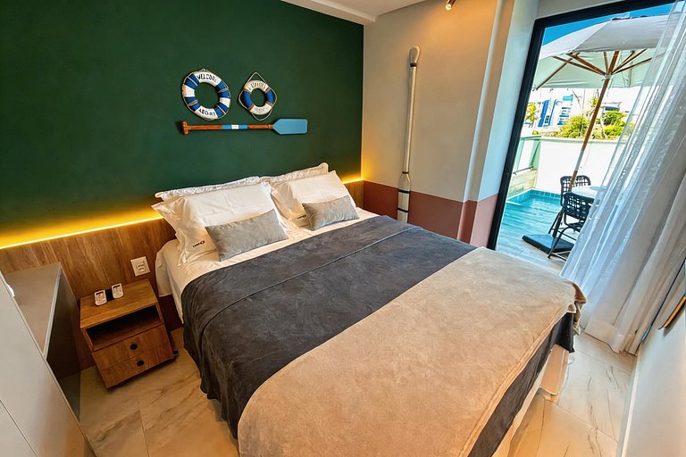 Flat Pé na Areia com Piscina Exclusiva