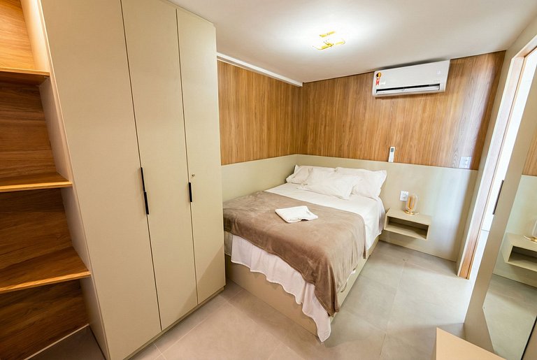 Vista al Mar a 1 Minuto de la Playa • Sunny Beach