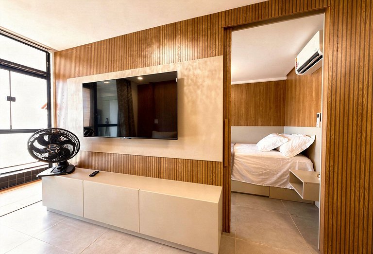 Vista al Mar a 1 Minuto de la Playa • Sunny Beach