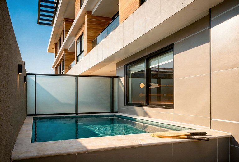 Pé na areia com piscina aquecida privativa