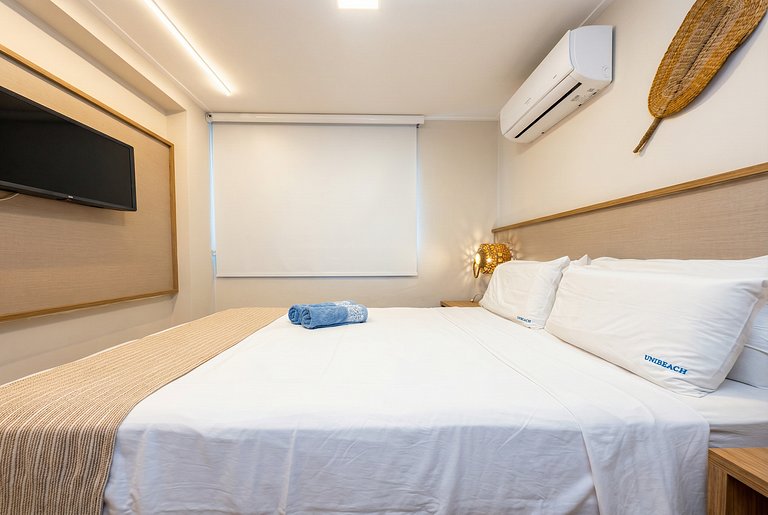 Flat com piscina Privativa