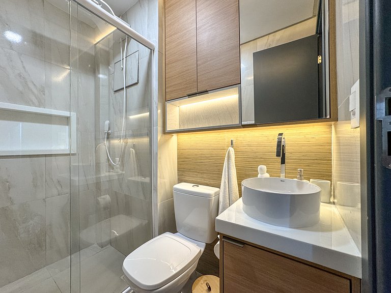 Eco-Luxury Beachfront Apt, Ocean View, 800m