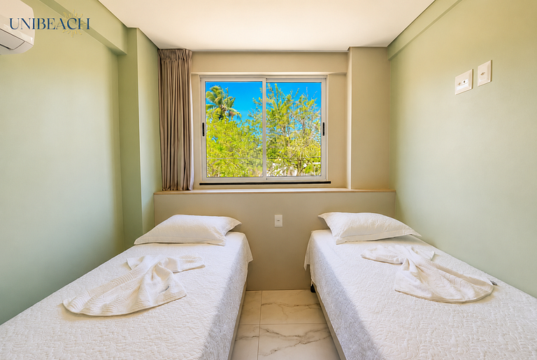Luxury Apartment Near Porto's Natural Pools