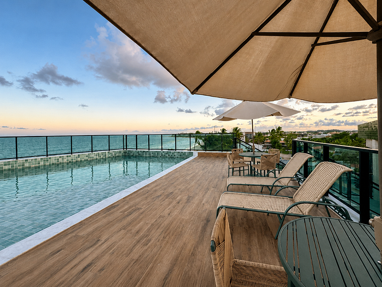 Beachfront apartment with ocean view