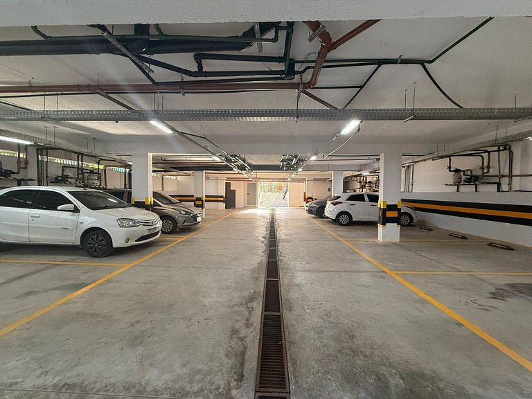 Flat c/piscina privativa próx as piscinas naturais
