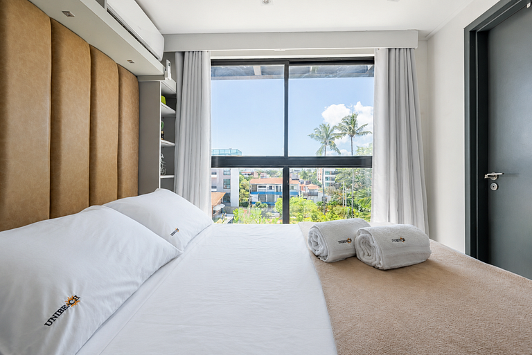 Beachfront Apartment with Sea View