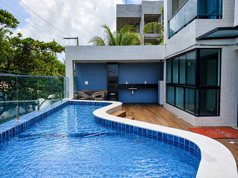 Private Pool Flat | 50m From the Beach