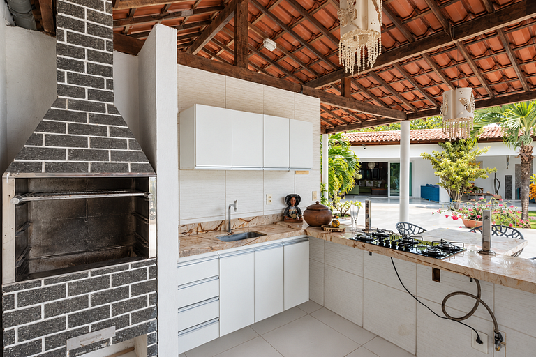 Casa de Luxo c/ Piscina Próx. as piscinas naturais
